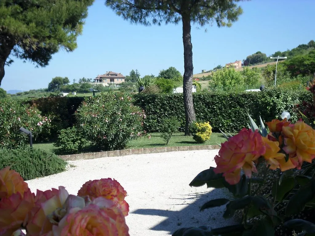 Bed&Breakfast  Il Tesoro di Mario Bed and Breakfast Falconara Marittima